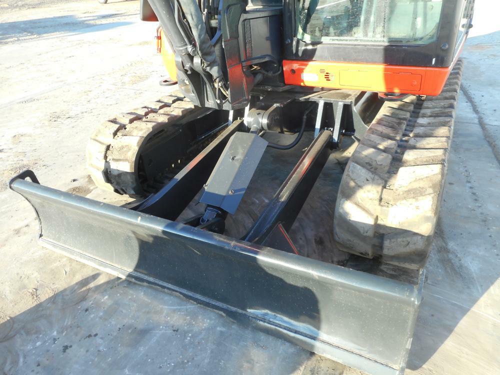 2016 Kubota KX080-4 Hydraulic Excavator, Rubber Tracks, Blade, Offset, CV,