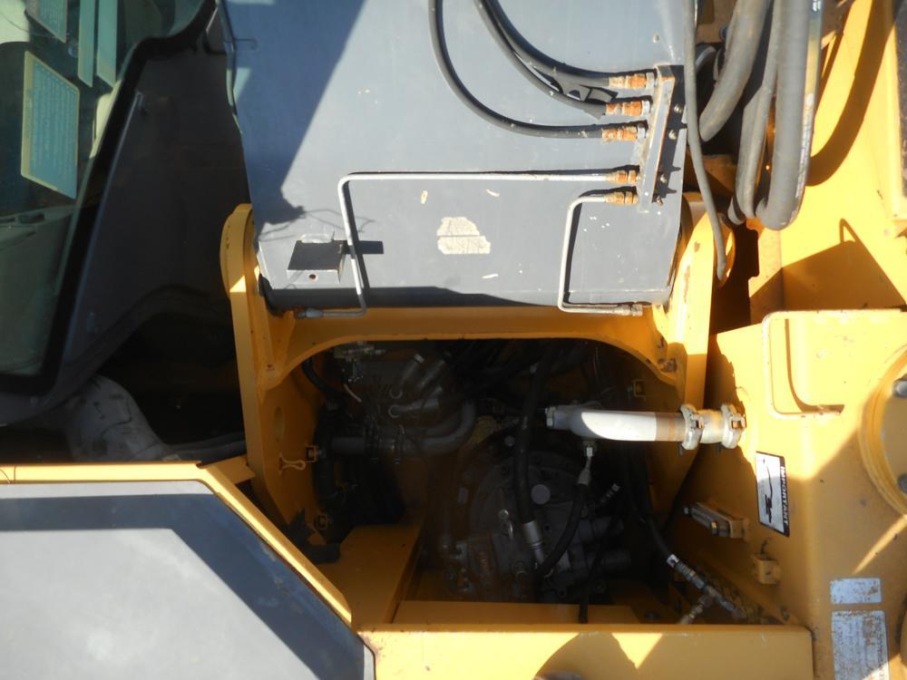 2010 John Deere 225D LC Hydraulic Excavator, 32" Pads (12,419 Hours)