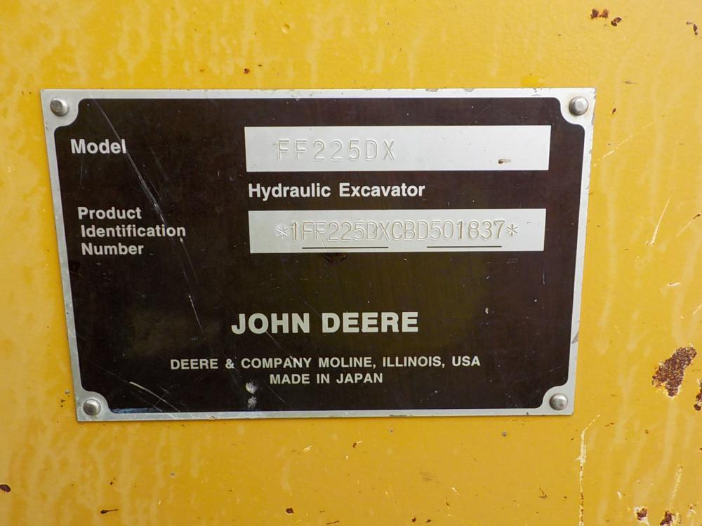 2012 John Deere 225D LC Hydraulic Excavator, 32" Pads (5,523 Hours)