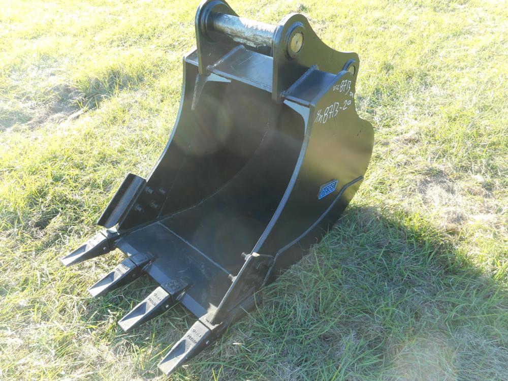 30" Digging Bucket 70mm Pins to suit CAT 315/316/Komatsu PC160/PC170/Hyunda