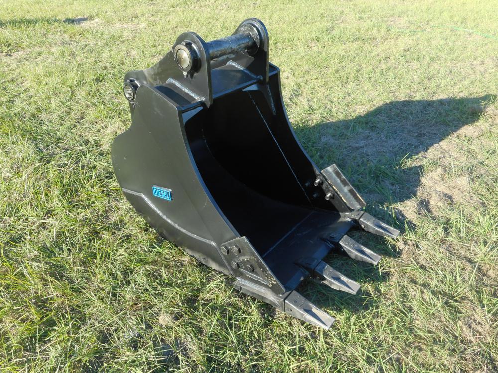 30" Digging Bucket 70mm Pins to suit CAT 315/316/Komatsu PC160/PC170/Hyunda