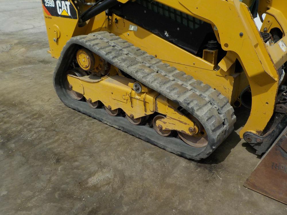 2019 Caterpillar 259D Tracked Skidsteer Loader c/w Cab, Rubber Tracks, Buck