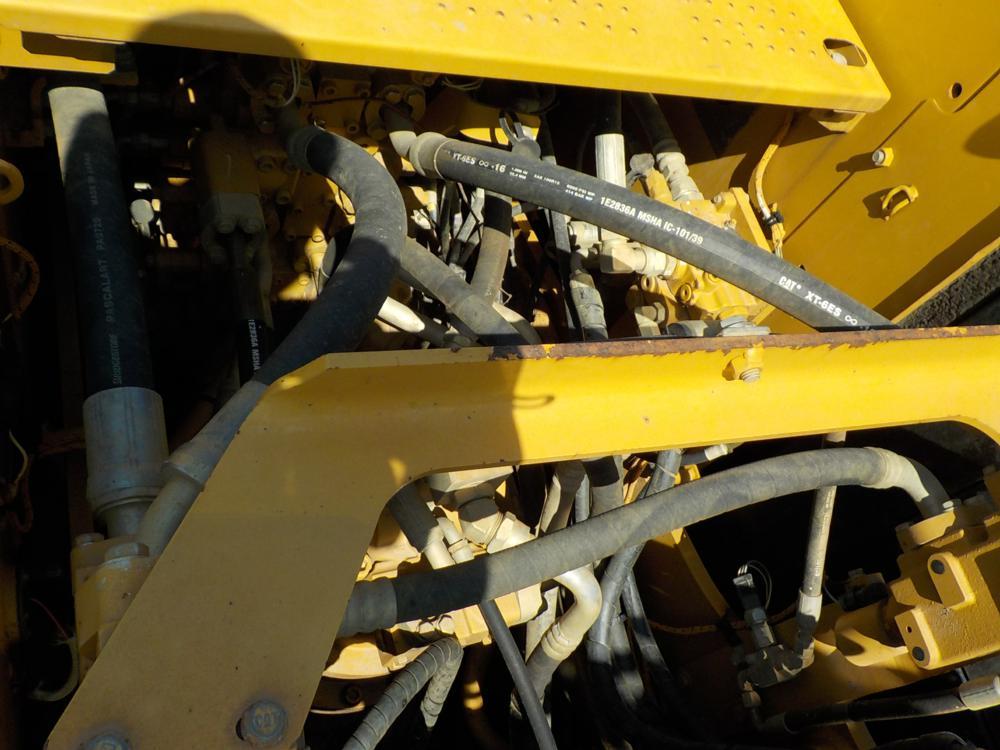 2015 Caterpillar 320EL Excavator c/w Cab, 94" Ditching Bucket,  28" Steel T