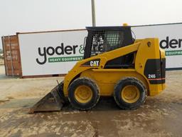 2000 Caterpillar 246 Skidsteer Loader c/w Cab, Bucket (Runs, Hydraulic Issu