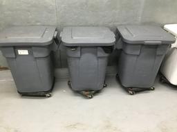 3 GREY INGRIEDIENT TUBS