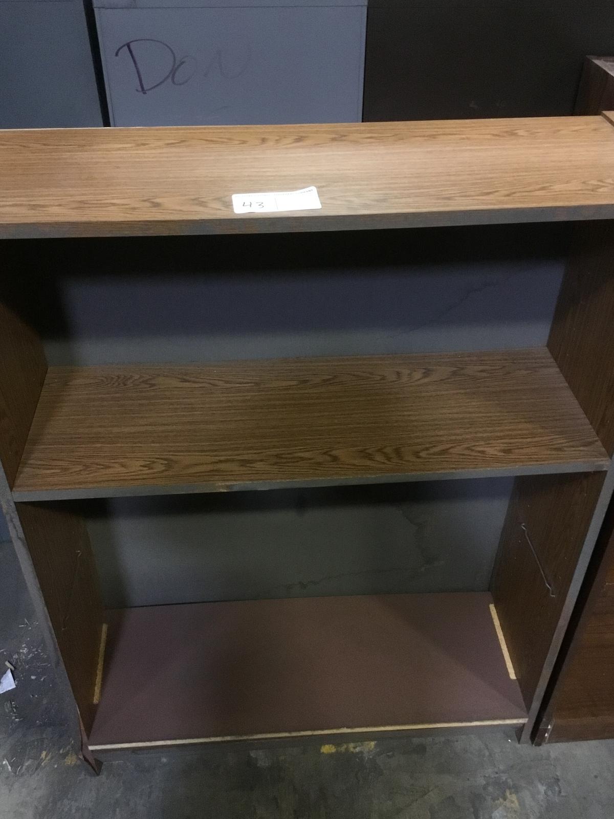 2 WOOD SHELVES