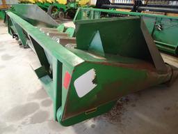 JD 643 corn head, low profile