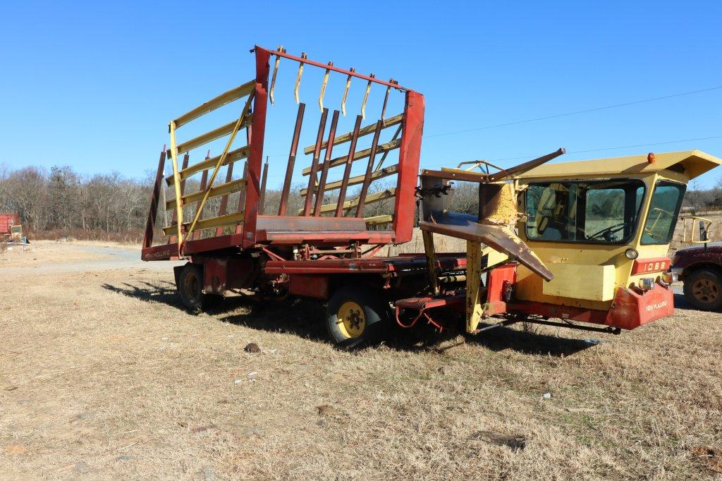 New Holland Stack Wagon