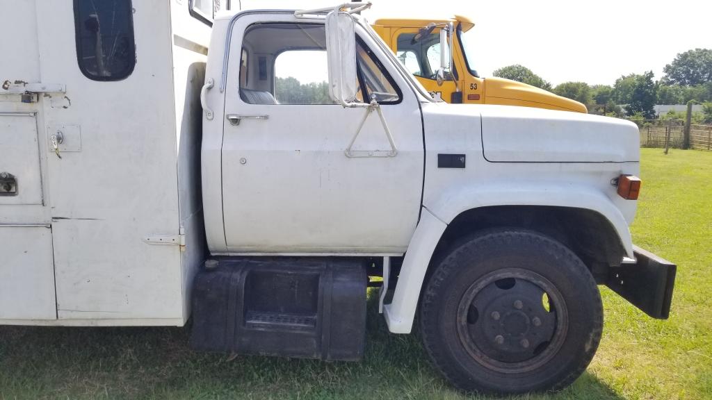 1988 GM Utility Dump Truck