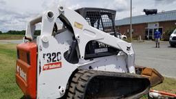 2007 Bobcat T320 Skid Steer