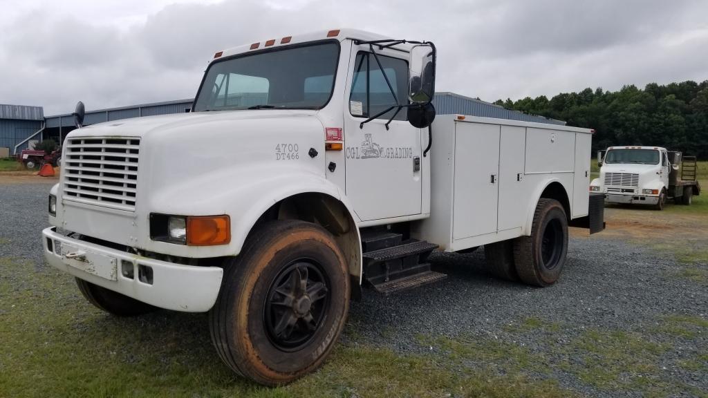 Navistar 4700 DT466 Mfg. 5-1-89