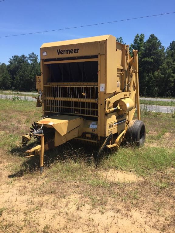 1992 Vermeer 605 Super J Round Hay Baler