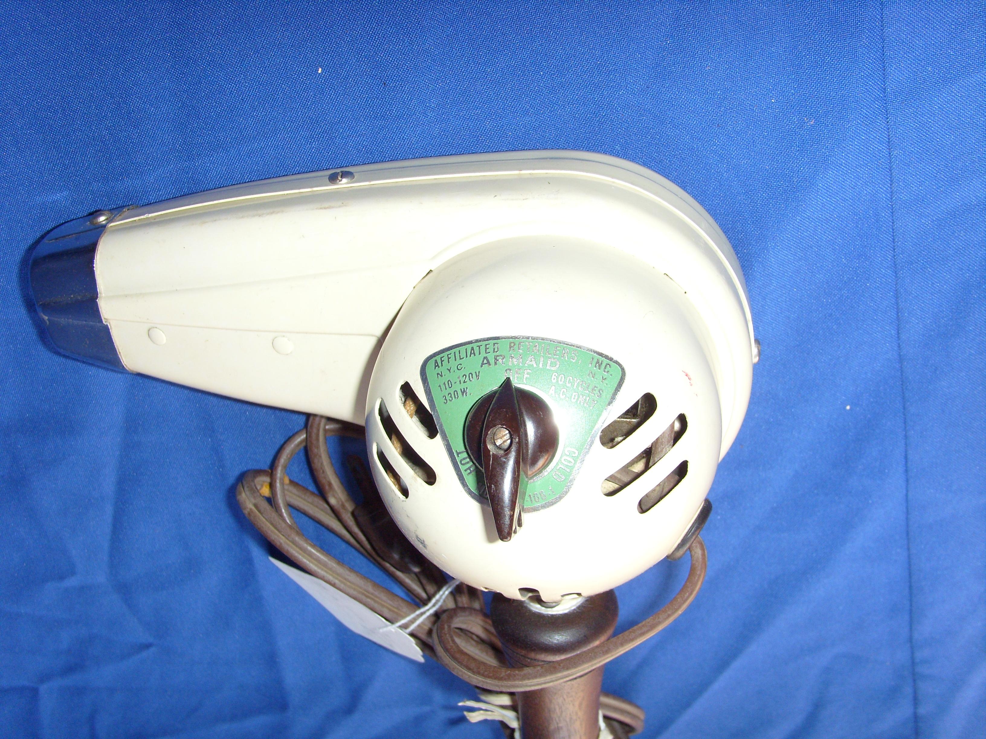 Hairdryer - blower 7.5 X4 .5 X8