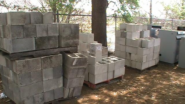 (3) pallets of cinder blocks new old stock aprox 180 pcs