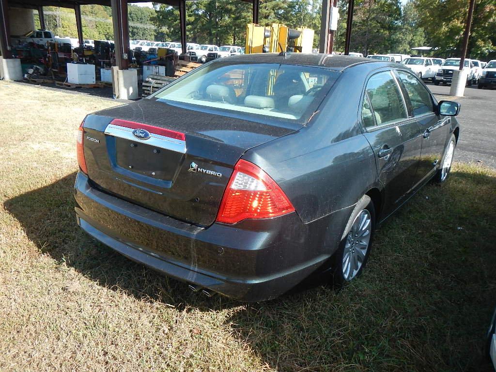 2010 FORD FUSION 4-DOOR CAR, 112,059 mi,  V6 GAS, AUTOMATIC, PS, AC S# 3FAD