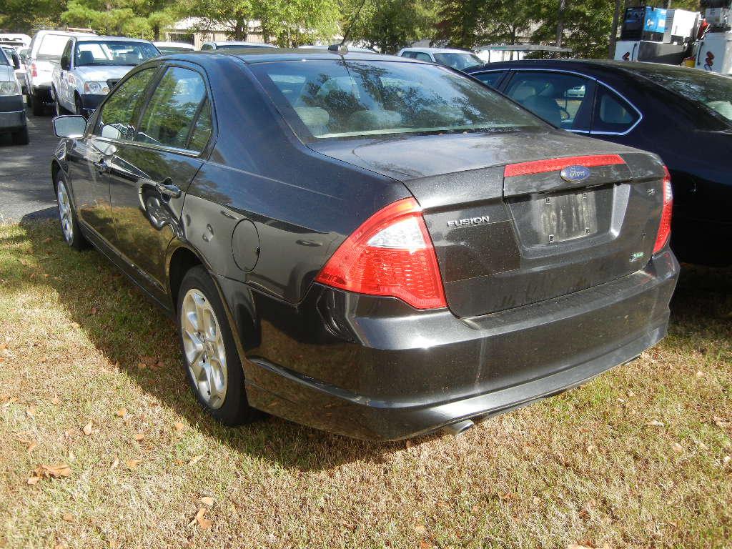 2010 FORD FUSION 4-DOOR CAR, 85,609 mi,  V6 GAS, AUTOMATIC, PS, AC S# 3FAHP