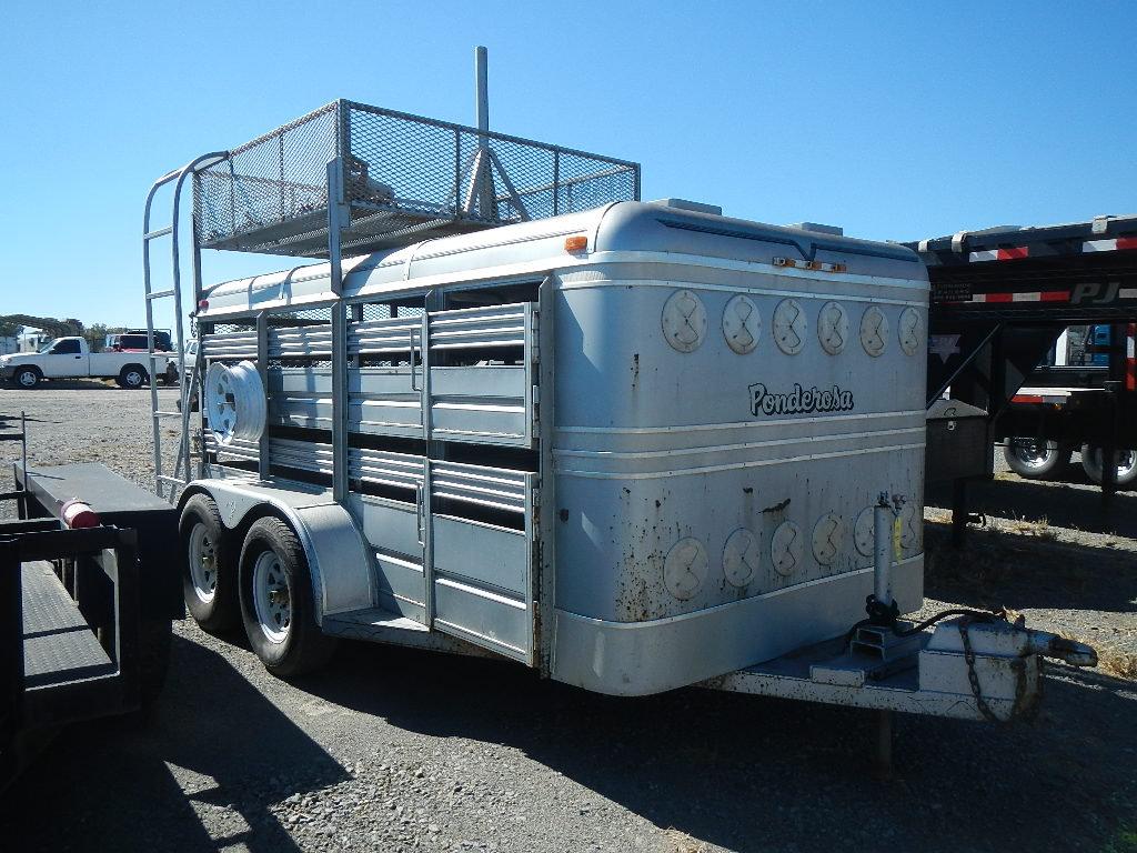 2010 PONDEROSA LIVESTOCK TRAILER,  12', TANDEM AXLE, REMOVEABLE UPPER DECK