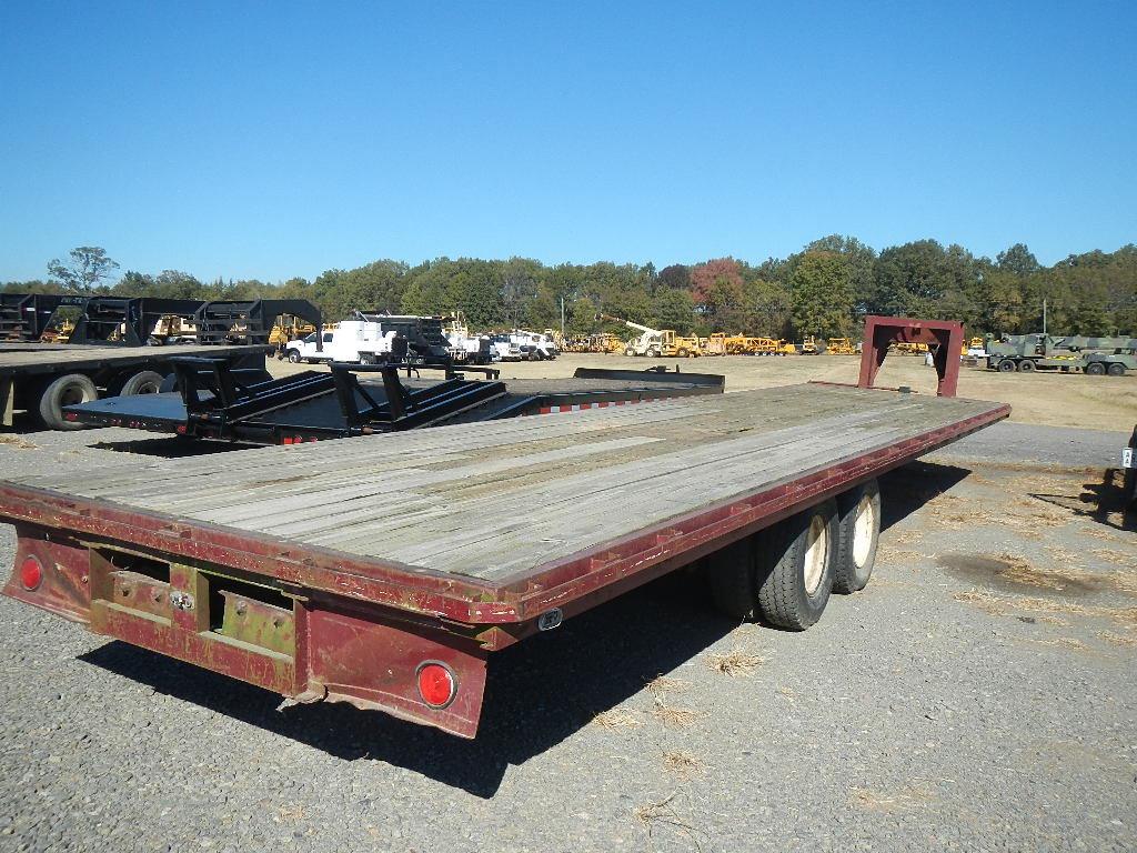 1984 KALYN FLATBED TRAILER,  GOOSENECK, 32', TANDEM AXLE DUALS, ELECTRIC BR