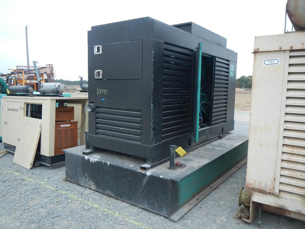 ONAN 250 GENERATOR, 815+ hrs,  ONAN DIESEM ENGINE, 250-KW, 3-PHASE S# E8608