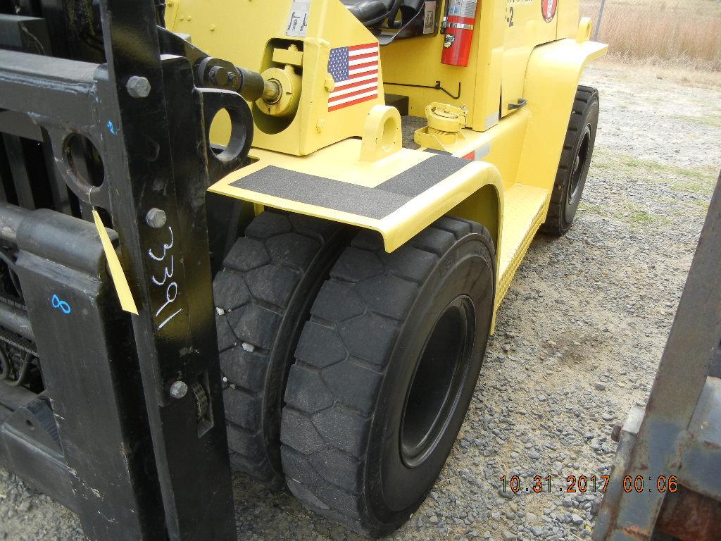 HYSTER H155XL SIDESHIFT/FORK POSITIONER, 206 hrs,  8.25-15 FRONT DUALS, LOA