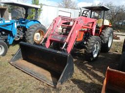 MASSEY FERGUSON 481 WHEEL TRACTOR, 1763 hrs,  4X4, ROPS CANOPY, MASEY 1070