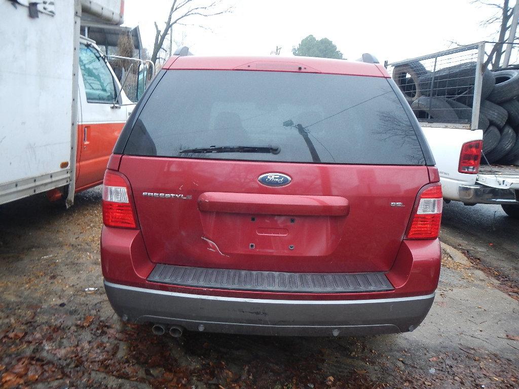 2007 Ford Freestyle Sedan- Gas, Automatic, (needs trans work), S#