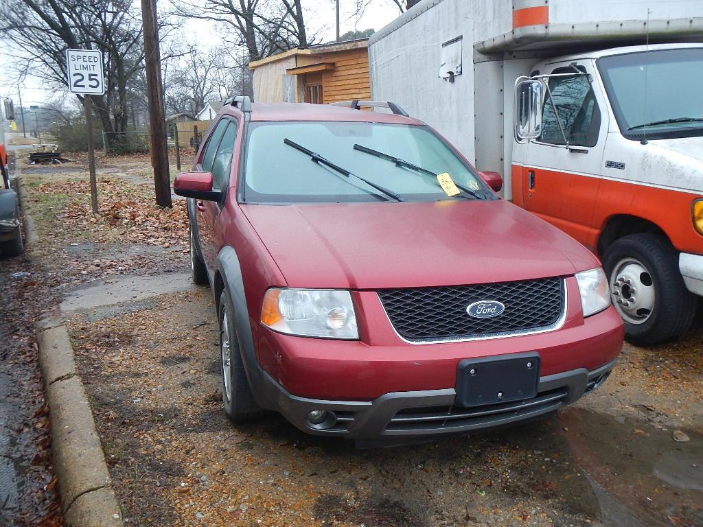 2007 Ford Freestyle Sedan- Gas, Automatic, (needs trans work), S#