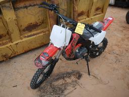 COOLSTER DIRT BIKE,  4 STROKE GAS ENGINE