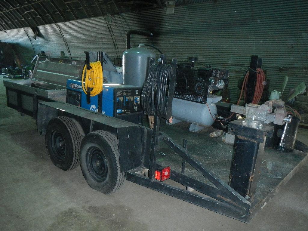 UTILITY TRAILER,  WITH BOBCAT 225 WELDER, TOOLBOXES WITH TOOLS, BEL AIRE AI