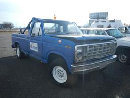 FORD F150 LOADING PICKUP, 4,186+ hrs, 65,943+ mi,  4.9 LITRE STRAIGHT 6 GAS