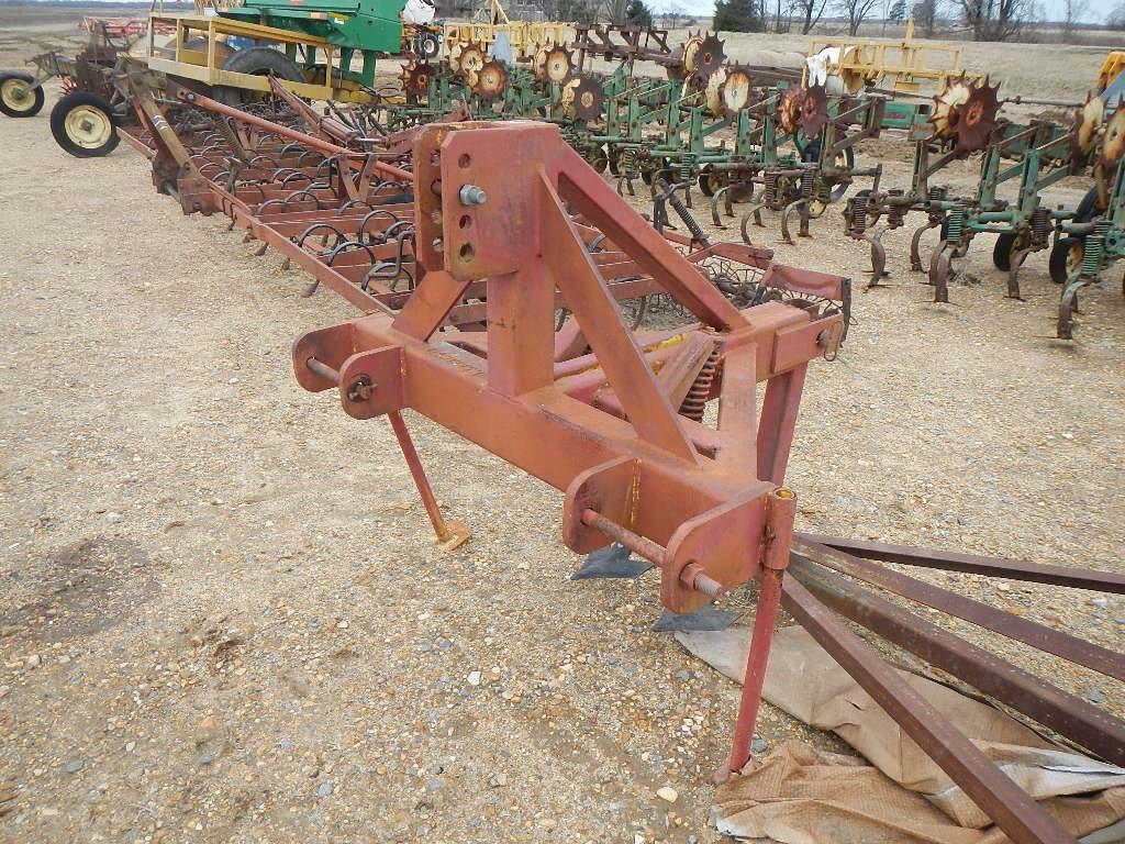 AMMCO SPRING TOOTH LEVEE PLOW,  3PT S# AM212953