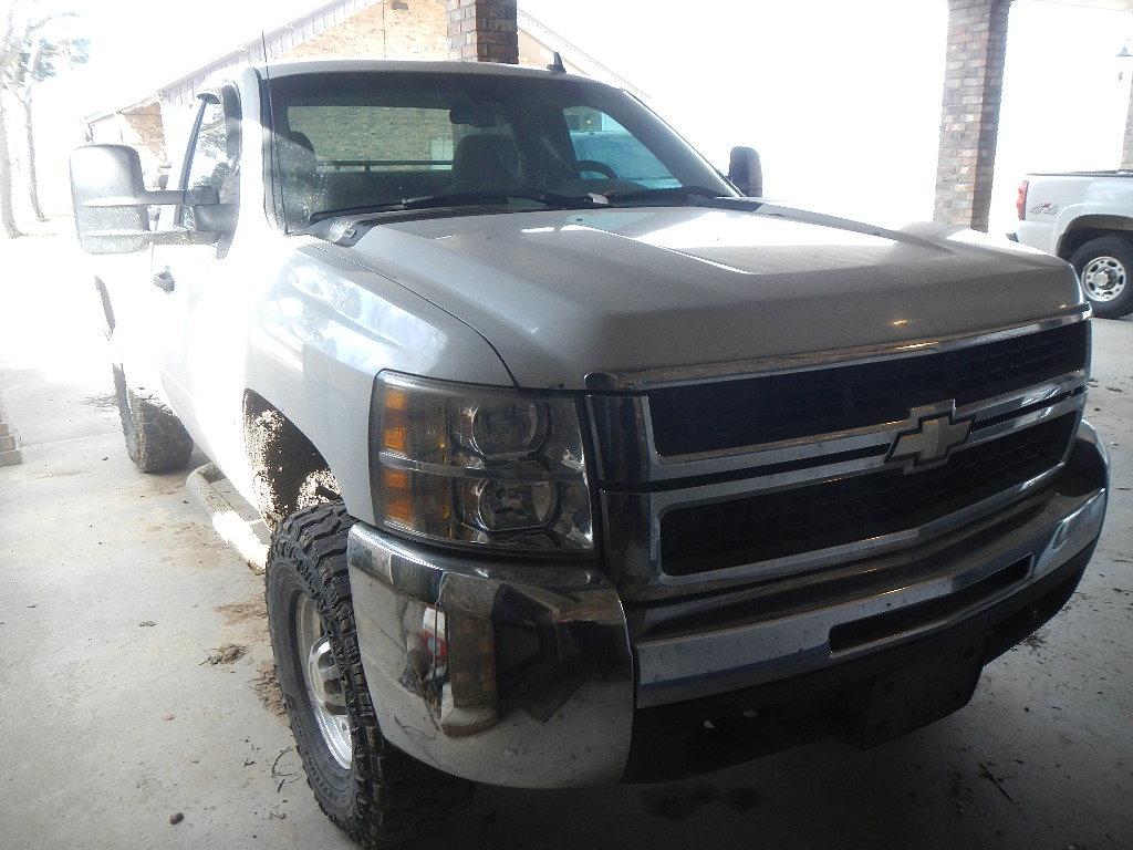 2007 CHEVROLET 2500HD PICKUP TRUCK, 158K MILES  4X4, DURAMAX DIESEL, AT, PS