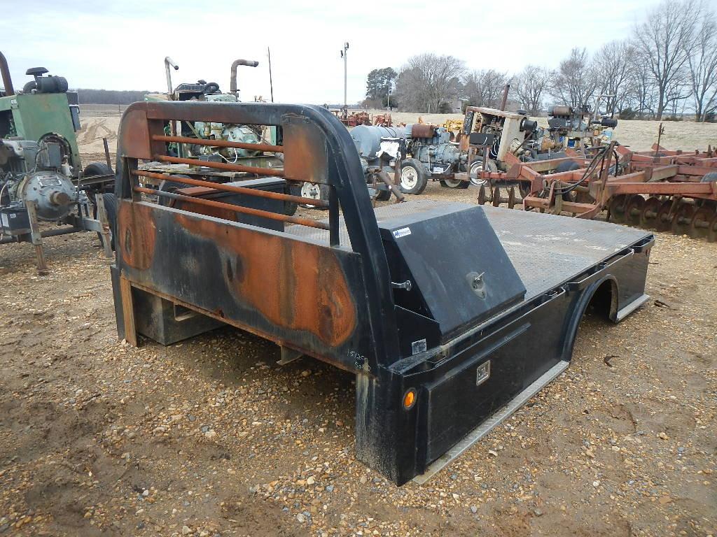 CM 11' TRUCK BED,  WITH TOOLBOXES