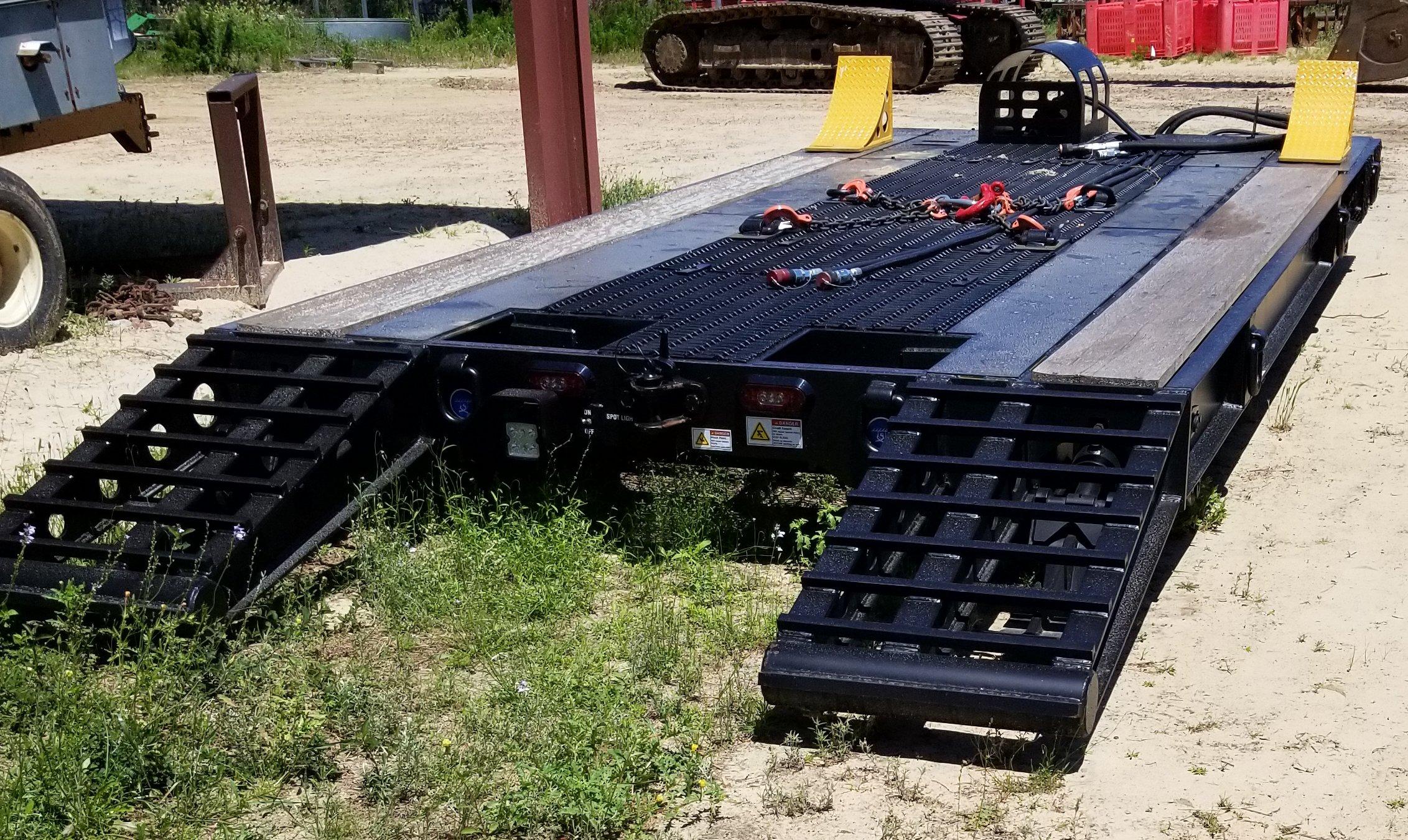 2018 DYMAX RAILRIDER MP LOW RAILER LOWBOY TRAILER,  40,000 LB CAPACITY, RAM