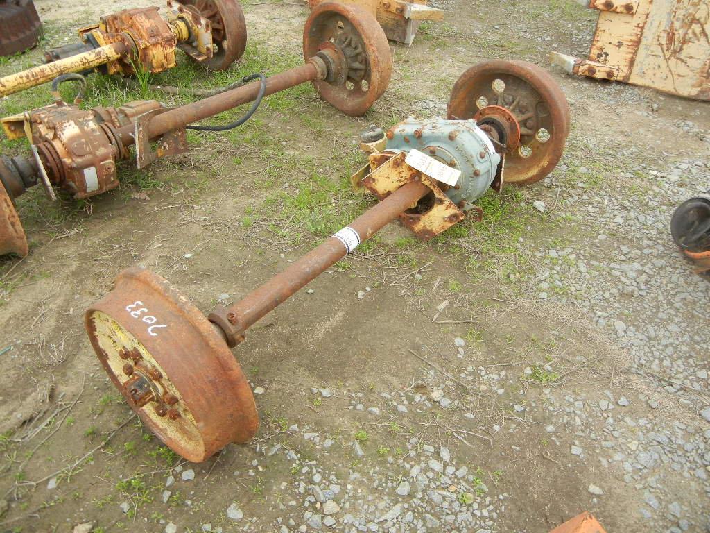 (3) HYDRAULIC DRIVE AXLES