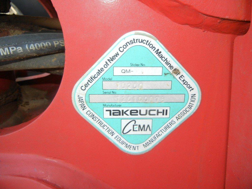 TAKEUCHI TB 260 MINI EXCAVATOR, 775+ hrs,  CAB, FMCO HYDRAULIC THUMB, RUBBE