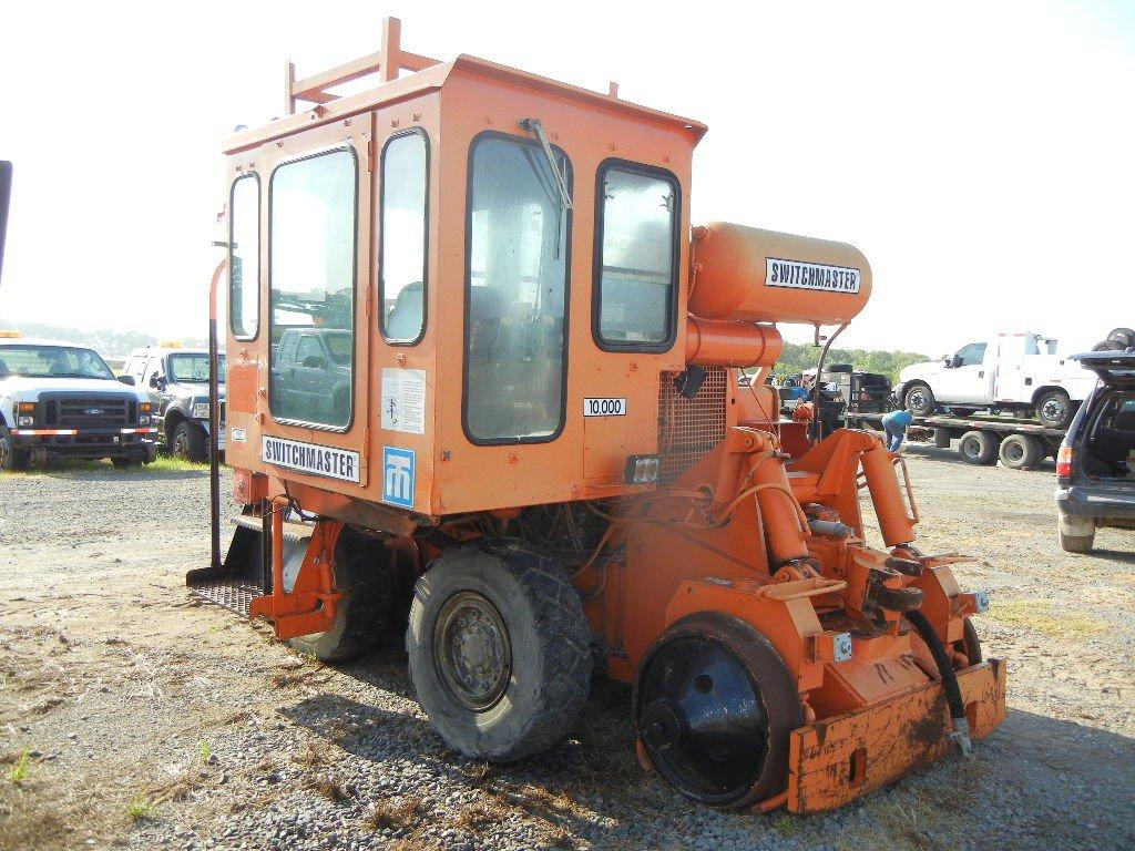 1989 TRACKMOBILE SM10000 TRACKMOBILE, 2394  hrs,  40,000 LB TRACTIVE EFFORT