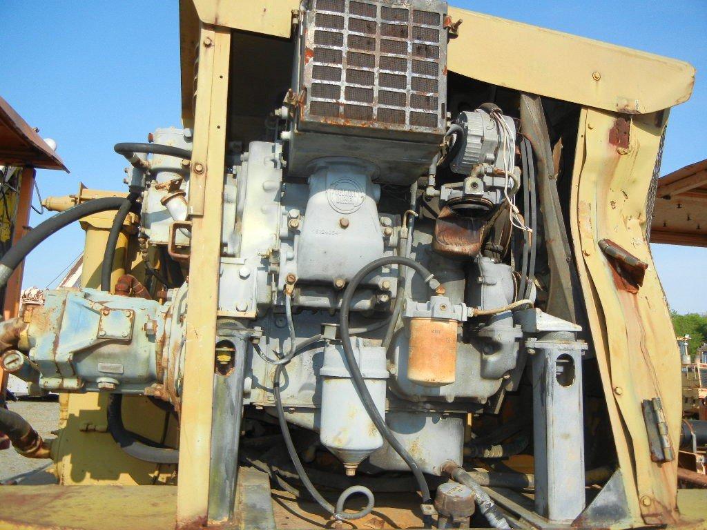 EVANS/RTW 2170 TIE CRANE,  DETROIT DIESEL LOAD OUT FEE: $100.00