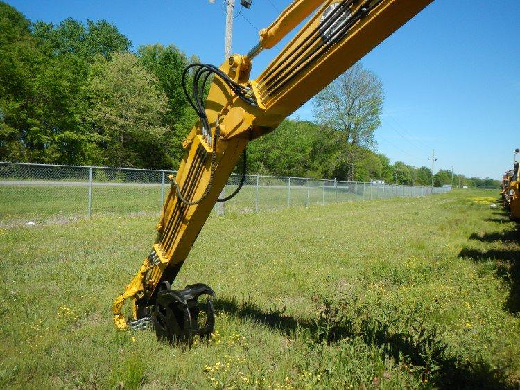 JOHN DEERE TCM-120C TIE CRANE, 10,925+ hrs,   LOAD OUT FEE: $250.00 S# 0350