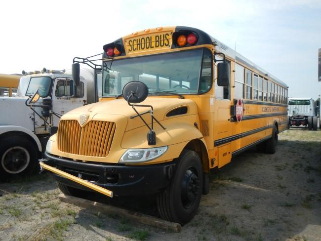 2005 INTERNATIONAL SCHOOL BUS,  I. H. DIESEL, AUTOMATIC, PS, SPRING RIDE S#