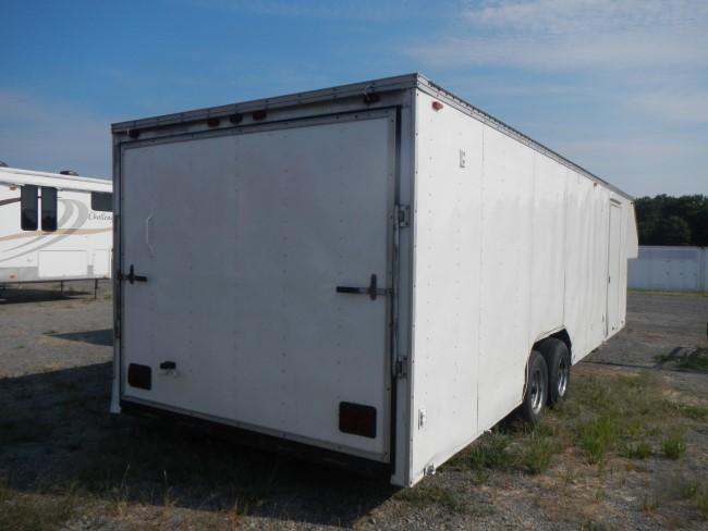 1996 TIMBERLINE CAR HAULING TRAILER,  GOOSENECK, ENCLOSED, 24', TANDEM AXLE