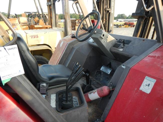 MANITOU-KD HAWK M30H FORKLIFT,  CAT DIESEL, SHUTTLE SHIFT, 3-STAGE MAST, 6'