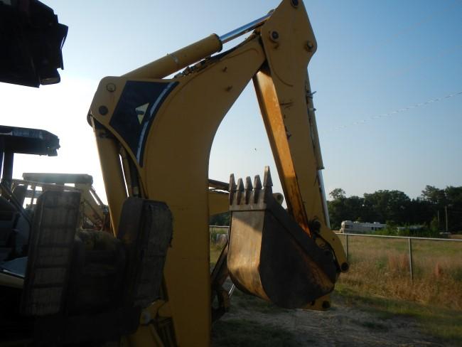 CATERPILLAR 416B LOADER BACKHOE, 3K hrs,  4X4, OROPS, 24" BUCKET, S# 8ZK090