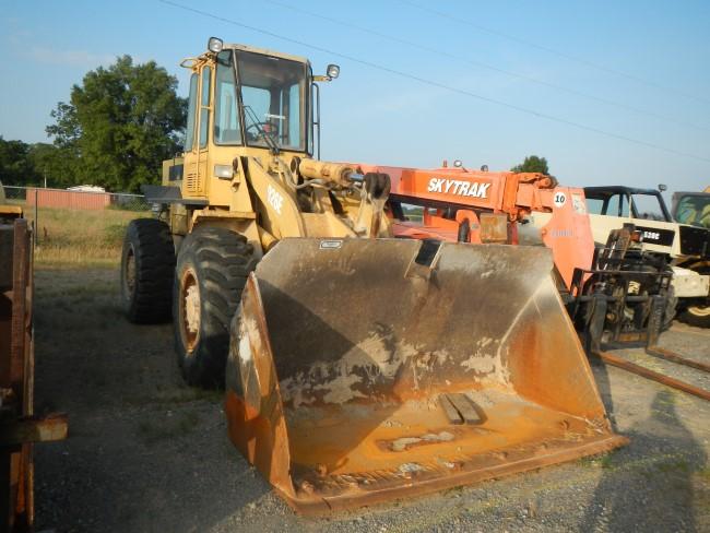 CATERPILLAR 926E RUBBER TIRED LOADER, 17,715+ hrs,  ARTICULATED, CAB, GP BU