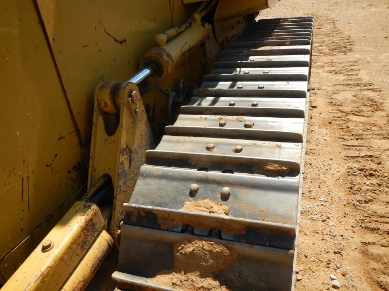 1994 CATERPILLAR D4C CRAWLER DOZER, 4,523 hrs,  6 WAY BLADE, CANOPY, POWERS