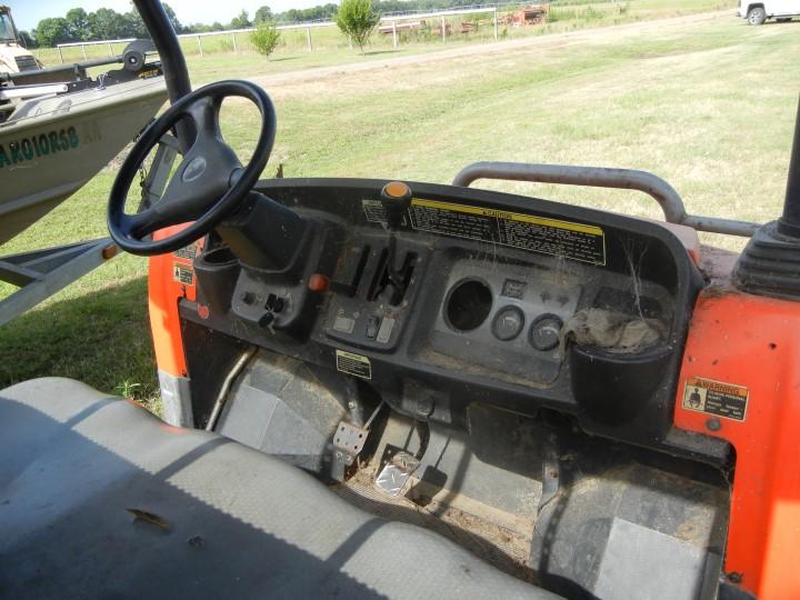 2004 KUBOTA 900 SIDE BY SIDE ATV,  4X4, DIESEL, HYDROSTATIC, PS, 2,365 HOUR