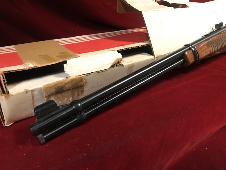 Winchester 9422 XTR Lever Action .22 Rifle – NIB W Paper Work, Never Been F