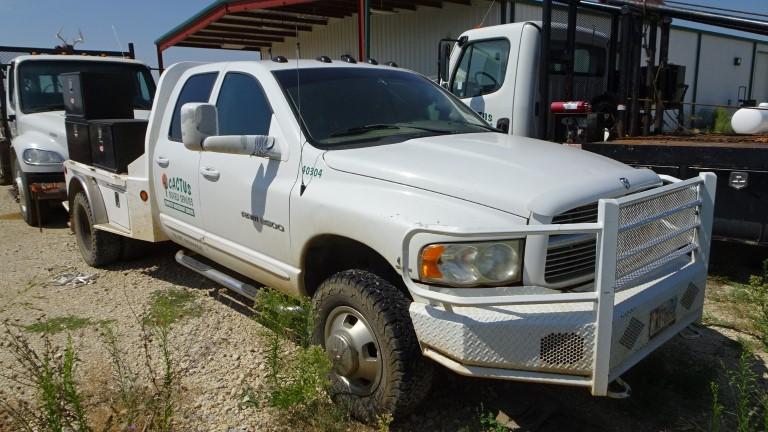 "2003 DODGE RAM 3500 FLATBED TRUCK,  4-DOOR, CUMMINS 24-V DIESEL, 6-SPEED,