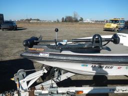 2002 PRO CRAFT 190 SOPER PRO BASS BOAT,  MERCURY 150-HP OUTBOARD MOTOR, POW