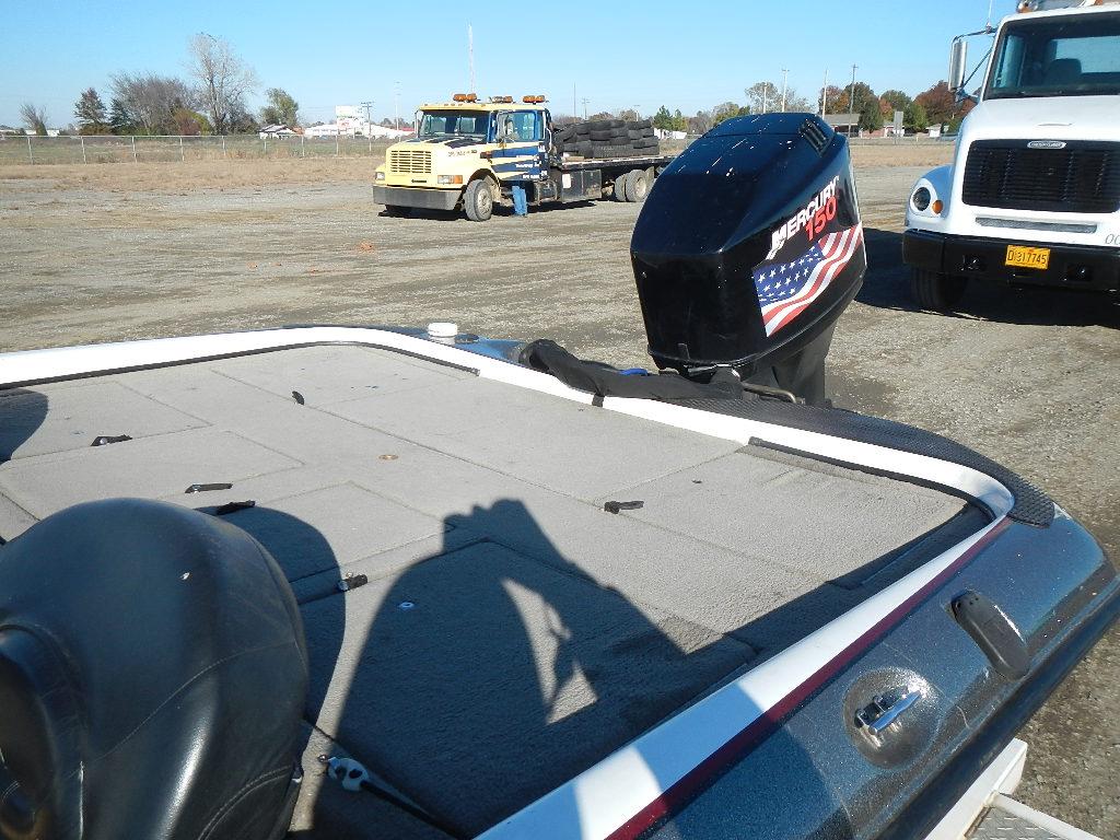 2002 PRO CRAFT 190 SOPER PRO BASS BOAT,  MERCURY 150-HP OUTBOARD MOTOR, POW